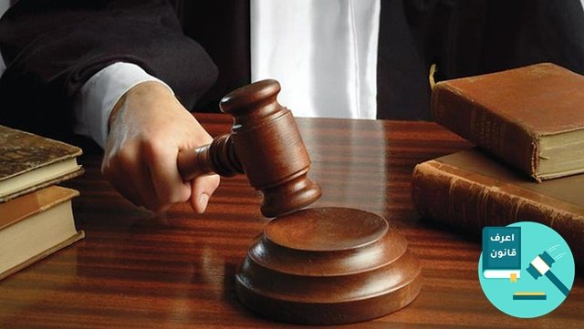 هل يحق للناشز طلب الطلاق